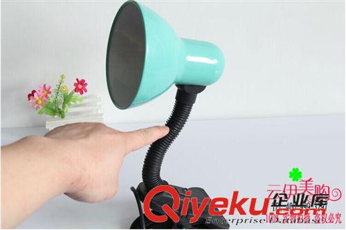 大小手電筒，臺燈 護(hù)眼臺燈看書燈可折疊夾子插電工作床頭燈十元店貨源義烏百貨批發(fā)原始圖片3