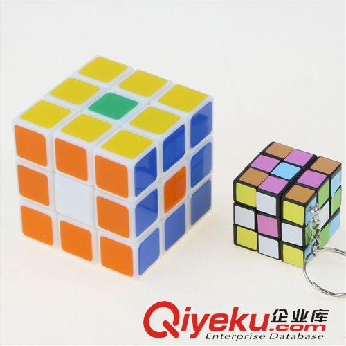 每月新品 新款女3拉鏈手拿包零錢包手機包義烏精品批發(fā)十元店百貨