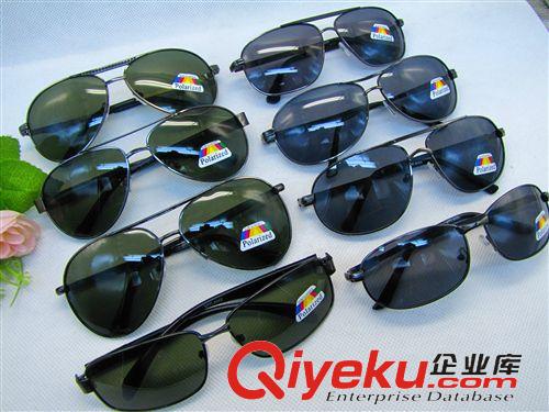 夏季熱賣 新款1把10個裝夏短絲襪男式薄襪十元店貨源 義烏精品批發(fā)