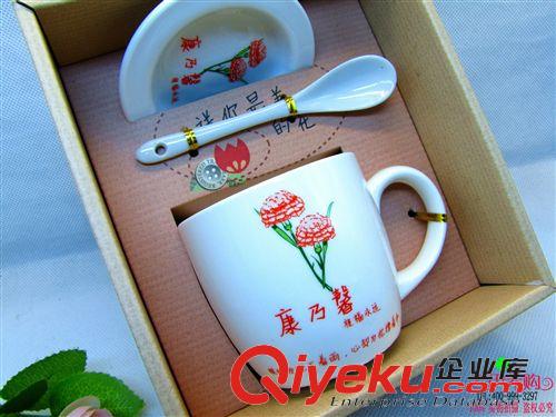 水杯 爆款時尚花語帶蓋帶勺花卉陶瓷杯 9.9 十元店貨源 義烏精品批發