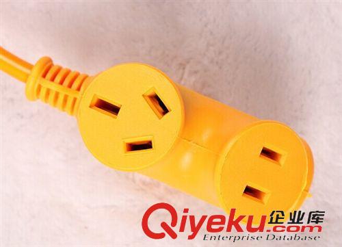 小家電 3米 防爆防摔 地拖插座插板 大字插 9.9十元店貨源 義烏百貨批發(fā)原始圖片2