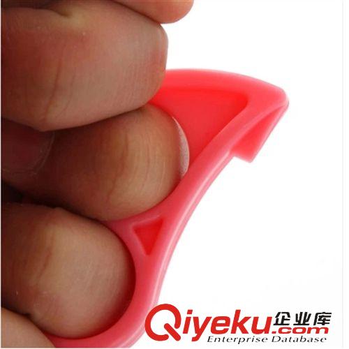 廚房用品 廠家直銷創(chuàng)意家居小老鼠開橙器 橙子去皮器剝橙器天天限量購原始圖片2