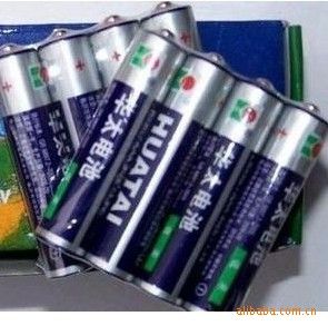 地攤熱賣玩具 臨沂華太電池 普通7號干電池 xjb高 經(jīng)典國貨