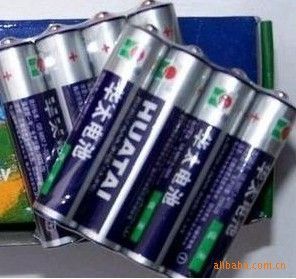 地攤熱賣玩具 臨沂華太電池 普通7號干電池 xjb高 經(jīng)典國貨