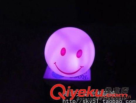 七彩小夜燈 七彩小夜燈燈批發(fā) 變色笑臉燈七彩漸變小夜燈地攤貨源熱賣原始圖片3