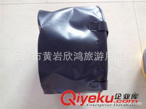 戶外水桶 供應(yīng) 便攜式戶外釣魚水桶 洗車水桶可折疊式10升水桶可定制13L