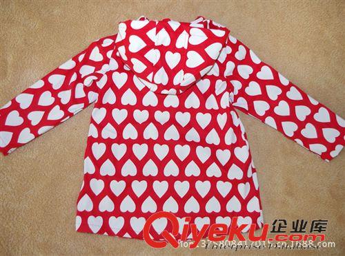 外貿(mào)童裝春秋 外貿(mào)原單歐單zp瑪莎風(fēng)格女童心形印花紐扣毛絨內(nèi)膽外套風(fēng)衣原始圖片2