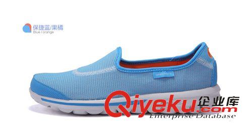 豆豆鞋 skechers斯凱奇 gowalk時尚女單鞋 超輕舒適豆豆鞋休閑女鞋