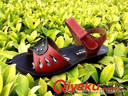 女士涼鞋 新款夏季真皮媽媽涼鞋軟底中老年女鞋子大碼沙灘鞋老太太牛皮涼鞋原始圖片2