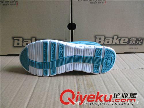 成人男女鞋品牌 新款品牌跑步鞋 時尚休閑超輕運動鞋女鞋 低幫情侶潮流網跑原始圖片2