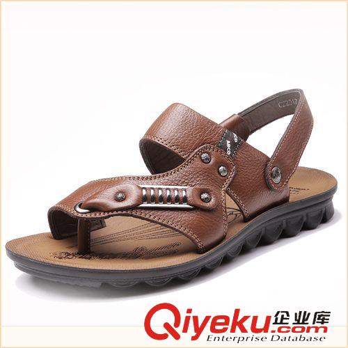 男商務(wù)皮鞋 索牛休閑2015夏季新款時(shí)尚 男時(shí)尚沙灘鞋批發(fā)真皮涼鞋 士廠家直