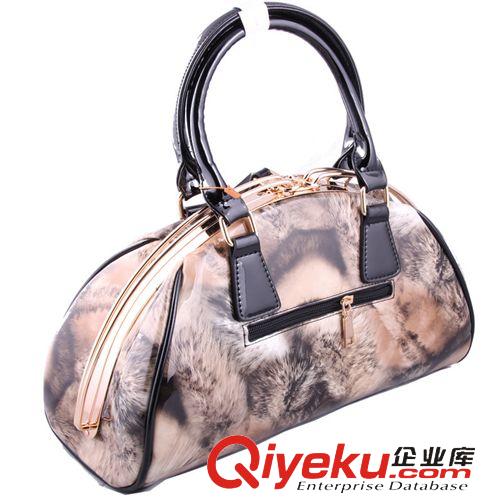 時(shí)尚休閑女包 淘寶代發(fā)品牌包包 豹紋l亮漆皮鋼夾女包定型手提單肩斜跨女士潮包
