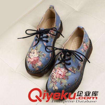 單鞋 森女鞋復(fù)古女鞋英倫風(fēng)牛仔布碎花田園系牛筋底馬丁布鞋原始圖片2