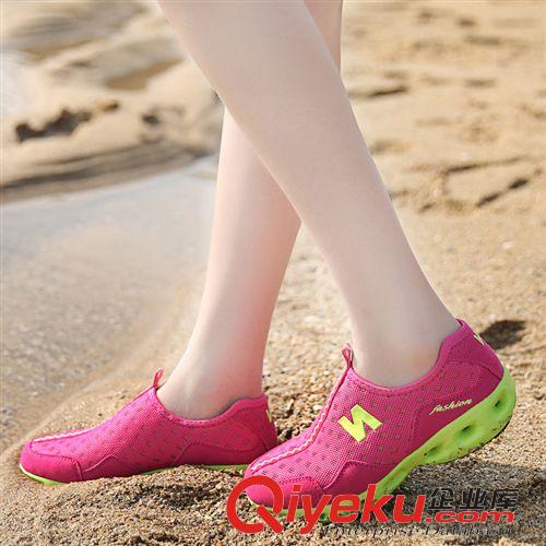 熱銷產(chǎn)品 廠家批發(fā)夏季透氣鞋男女網(wǎng)跑步鞋運(yùn)動(dòng)鞋一腳蹬網(wǎng)布旅游鞋情侶鞋原始圖片2