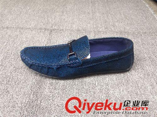 5月19日上新 5/19 夏季休閑套腳鞋時(shí)尚豆豆鞋簡(jiǎn)約單鞋晉江曉豐庫(kù)存鞋批發(fā)A04