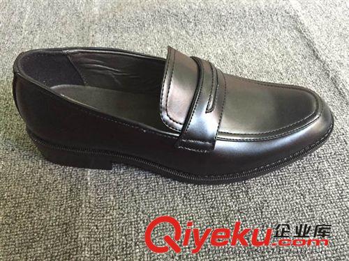 15年5月外貿(mào)鞋 5/18 外貿(mào)菲臘新品男式時(shí)尚休閑鞋板鞋晉江曉豐庫(kù)存鞋批發(fā)B059