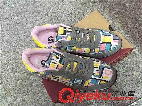 2015年外貿(mào)鞋區(qū) 4/17 外貿(mào)俄羅斯原單女式新款舒適休閑平底鞋晉江庫(kù)存鞋批發(fā)B047原始圖片2
