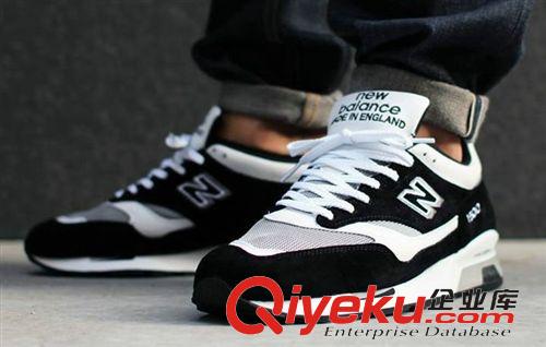 NB 廠家直銷NB1500系列 {dj0}豬巴男鞋休閑運動跑步鞋一件代發