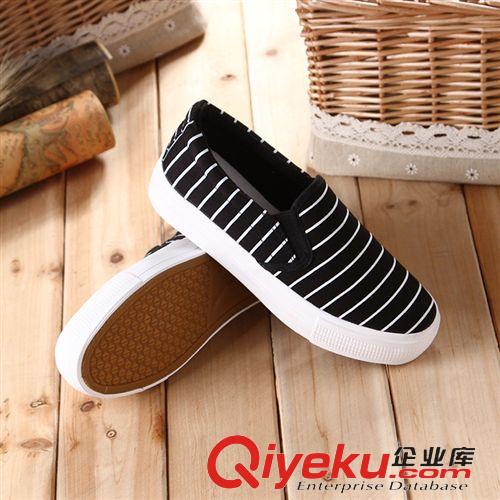 5.9新品 阿里熱賣 廠家直銷 低價出售 韓版休閑時尚套腳女鞋 帆布鞋 B609