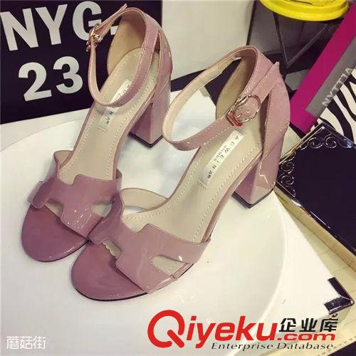 新品 淘寶熱賣秋冬新款韓版愛心型雪地靴 潮流厚底短女靴