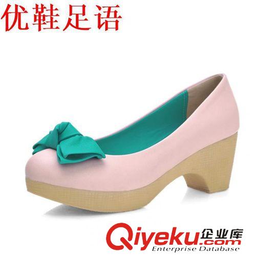 仿皮單鞋 中跟單鞋女粗跟女鞋子漆皮單鞋女鞋歐美夜店中跟鞋淑女鞋子