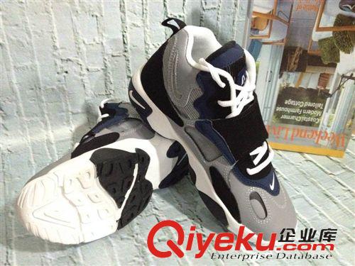 實(shí)拍區(qū) 2014新款A(yù)ir Speed Turf復(fù)古女鞋大眼睛女子訓(xùn) 練鞋原始圖片2