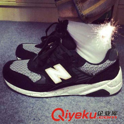 NB 男鞋2014新 韓版時(shí)尚男鞋 中幫字母板鞋運(yùn)動(dòng)鞋 精品男鞋廠家直銷原始圖片3