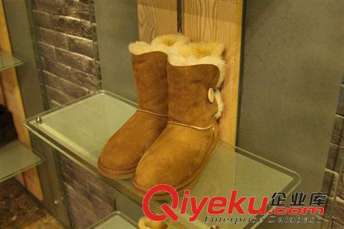 皮毛一體雪地靴 zp防水雪地靴牛皮羊毛5803皮毛一體 中筒保暖女靴子