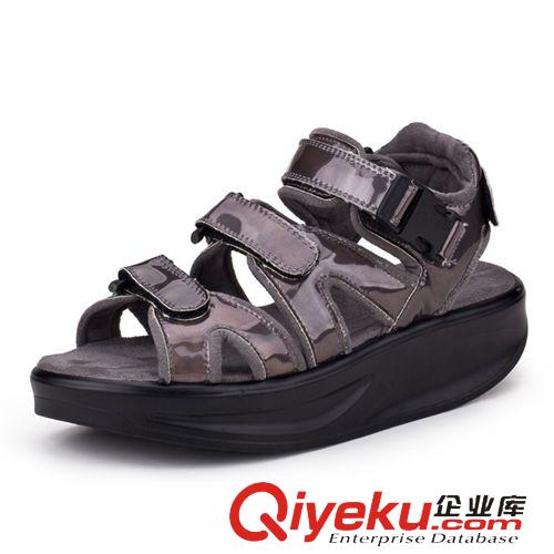 2014年夏款涼鞋拖鞋 2014夏季新品 香港街頭潮鞋鐳射銀搖搖鞋沙灘鞋涼鞋女鞋子原始圖片2