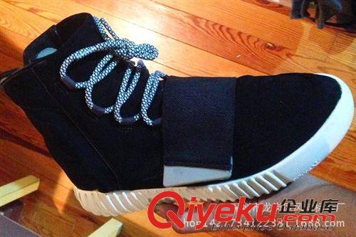 爆款潮款熱銷款 2015潮鞋侃爺椰子3聯名之作 Yeezy 750 Boos高幫休閑鞋 誠招代理