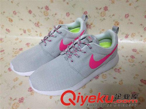2015火爆新款 2015火爆Roshe Run黑白跑步鞋 赤足網(wǎng)面透氣輕便男鞋女鞋 情侶鞋