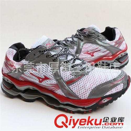 美津濃慢跑鞋 新品東莞外貿(mào)庫存鞋1萬雙 美津濃運(yùn)動(dòng)鞋男鞋減震耐磨跑步鞋6色