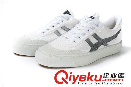 回力 上海回力男女運動鞋網(wǎng)球鞋學生鞋情侶帆布鞋K-1