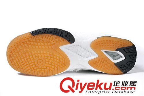 喜攀登 喜攀登乒乓球鞋 綜合專業(yè)訓(xùn)練 運(yùn)動鞋 男女款CD-402