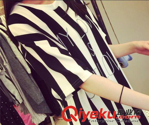 2015.4.16 2015夏季韓版百搭寬豎條紋寬松圓領短袖T恤衫女原始圖片2