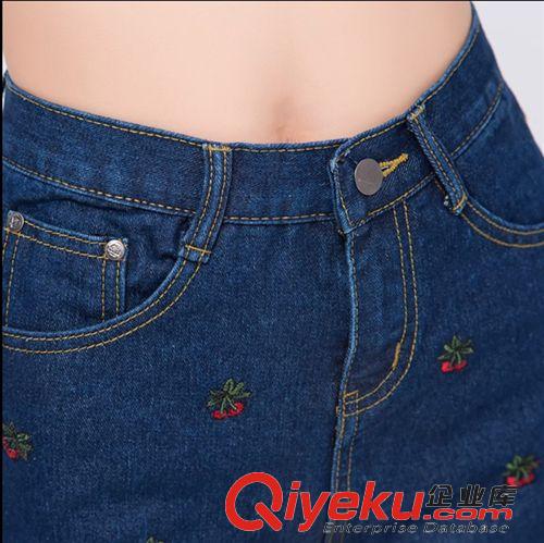 牛仔系列 2015夏季新款韓國(guó)櫻桃刺繡高腰大碼顯瘦牛仔短褲原始圖片3
