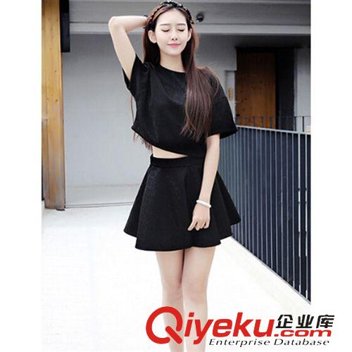 連衣裙 春季新品女裝 時尚韓版超顯瘦經典閃光小黑裙套裝    A146