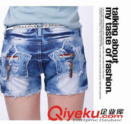 時(shí)尚短褲專區(qū) 1100# 夏裝新款韓版女裝五角星口袋 磨破洗白牛仔短褲原始圖片2