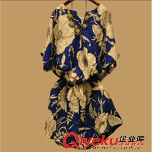 時尚襯衣專區 1414#韓國東大門 新款夏季時尚V領露肩寶藍色五分袖雪紡連衣裙
