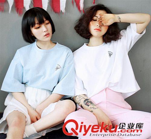 5月26日新款 2015夏季新款 學(xué)院風(fēng)百搭可愛字母印花閨蜜款短袖T恤 2色入370