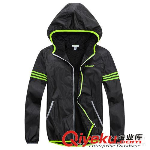 戶(hù)外風(fēng)衣 代理 品牌運(yùn)動(dòng)風(fēng)衣男薄 明星款秋季風(fēng)衣男式防風(fēng)上衣外套批發(fā)7711