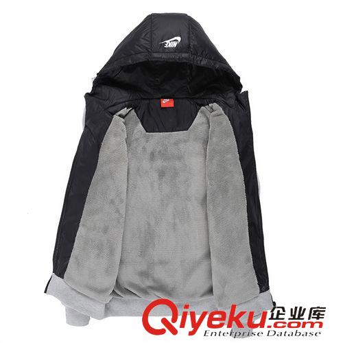 2015運動風衣（春款） 廠家直銷春季新款男士休閑衛(wèi)衣品牌男裝連帽拼接時尚外套韓版衛(wèi)衣原始圖片3