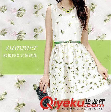 店鋪熱銷 2015夏新款甜美氣質修身刺繡歐根紗無袖連衣裙蓬蓬裙