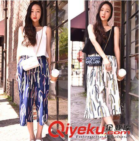 休閑套裝 2015夏季新款純色裙擺式無袖T恤+彩色仙人掌高腰闊腿褲女式套裝