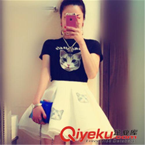 爆款中心 2015夏裝新款 甜美貓咪印花T恤+百搭歐根紗短裙 兩件套套裝原始圖片2
