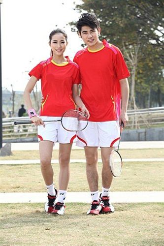 學(xué)校-校服-班服 爆款羽毛球服男女時(shí)尚情侶短袖套裝 清爽透氣 印染廠家批發(fā)印號(hào)