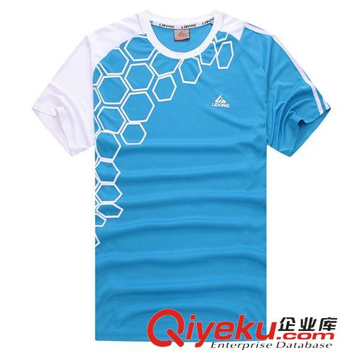 4月新品 2018批發(fā)男款光板球衣訓(xùn)練組隊服短袖足球服定制套裝足球服LOGO