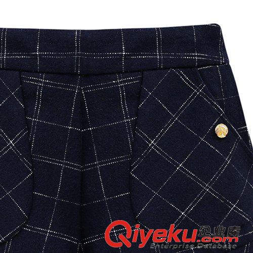 3月新款{dy}波 女裝秋冬新款女短褲羊毛呢短裙格子高腰顯瘦呢子女裙褲批發原始圖片3