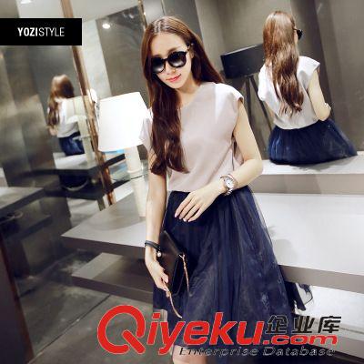 小背心/吊帶 連衣裙女夏裝新款歐根紗網(wǎng)紗撞色拼接蓬蓬裙無(wú)袖背心裙