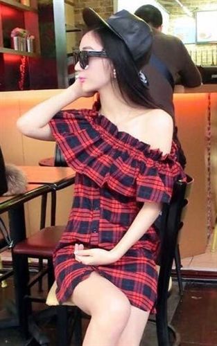 4月上旬新款 2015春季新品女裝 韓版修身顯瘦荷葉邊一字領(lǐng)抹胸 兩穿連衣裙原始圖片2